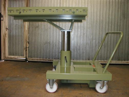 rolling cart with hydraulic elevator table  - AIR FRANCE